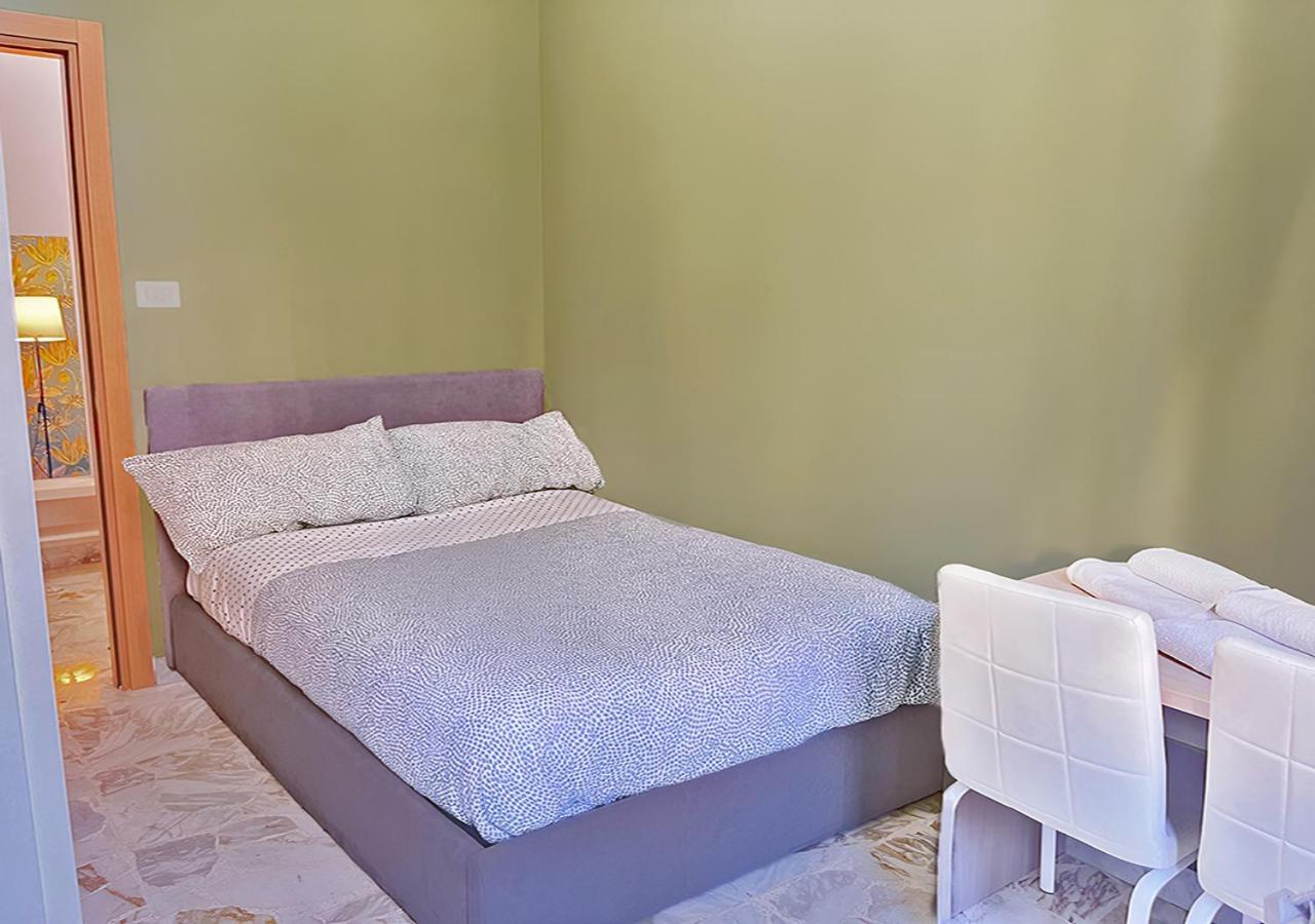 Mi Casa Tu Casa - Guest House Катания Экстерьер фото